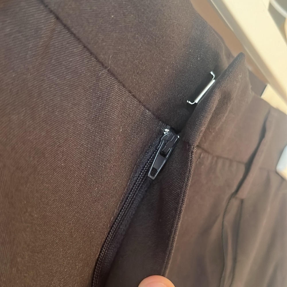 Bogari NWT Dark Gray Men's Dress Slacks - Picture 2 of 4